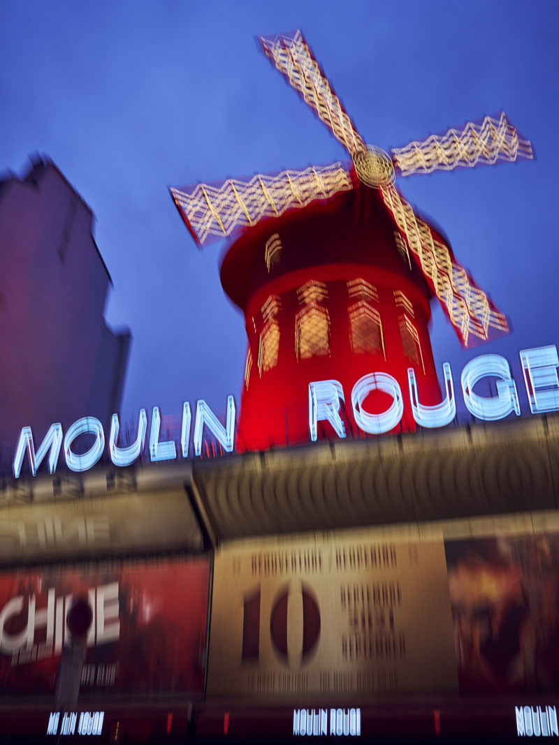 moulin rouge by Stefan Rappo