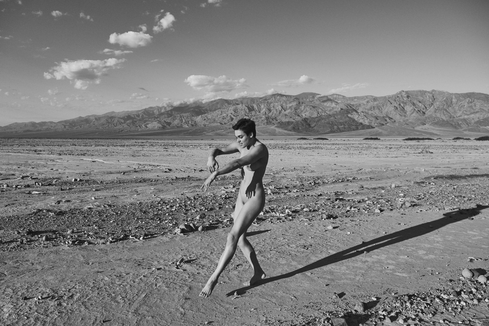 naked girl in death valley shot by stefan rappo